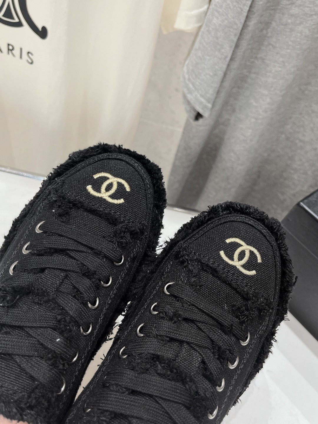 C-Sneakers