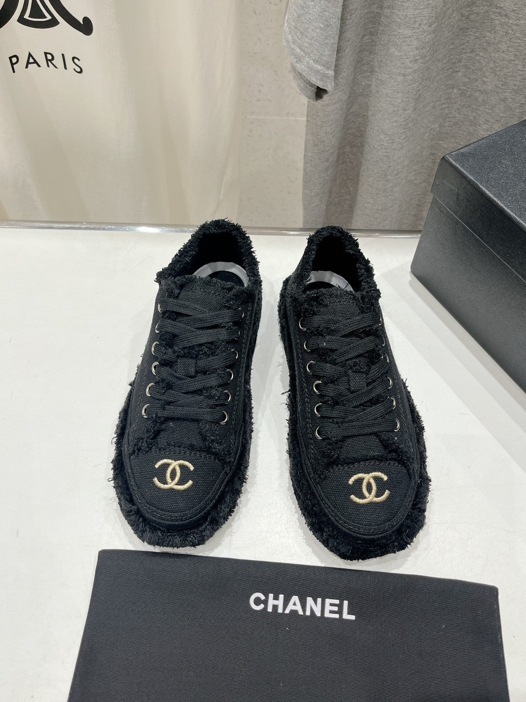 C-Sneakers