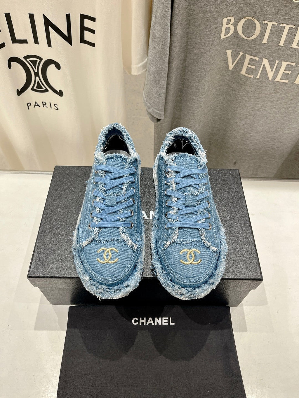C-Sneakers