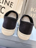 P-Sneakers