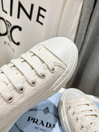 P-Sneakers