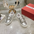 R-Sneakers