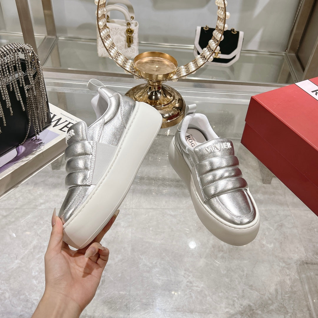 R-Sneakers