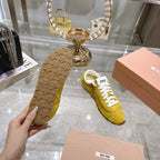 M-Sneakers