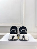 D-Sneakers