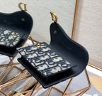 D-Saddle
