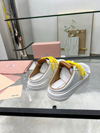 M-Sneakers